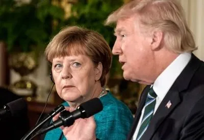 Меркель и Трамп обсудили заявление Путина о новом вооружении
