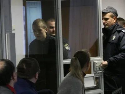 Суд у справі про розбій сина Попова відклали через відпустку судді
