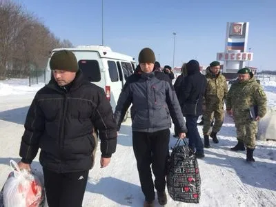 Порошенко об освобождении двух пограничников с РФ: добро пожаловать домой