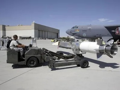 Пентагон: США планируют провести испытания гиперзвукового оружия в 2019 году