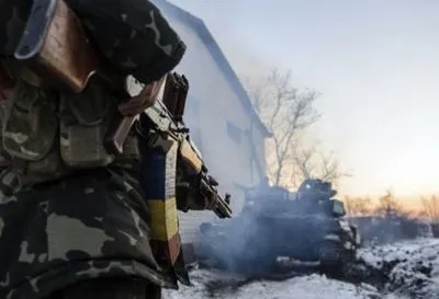 Боевики продолжают обстреливать украинские позиции в зоне АТО