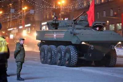 В России заявили о разработке нового колесного танка