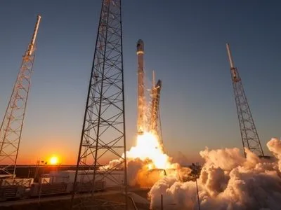 Falcon 9 запустить іспанський телекомунікаційний супутник Hispasat