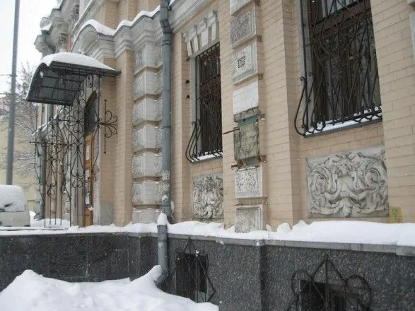 Поліція відкрила провадження за фактом крадіжки бюсту Лесі Українки