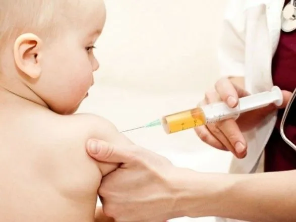 Додаткові вакцини від кору надійшли в усі області – МОЗ