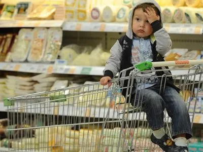 Цены в Украине продолжают расти: с начала года инфляция составила 2,4%