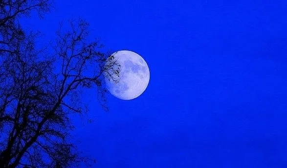 У кінці березня земляни спостерігатимуть за "блакитним Місяцем"
