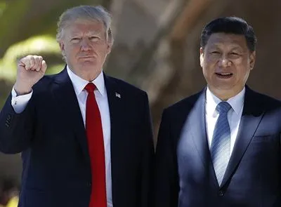 Трамп і Сі Цзіньпін зобов'язалися зберігати тиск на КНДР