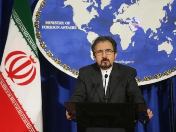 МИД Ирана вызвал посла Великобритании из-за протеста на территории посольства Исламской республики в Лондоне
