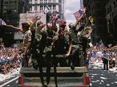 Танки не будут участвовать в военном параде в Вашингтоне - CNN