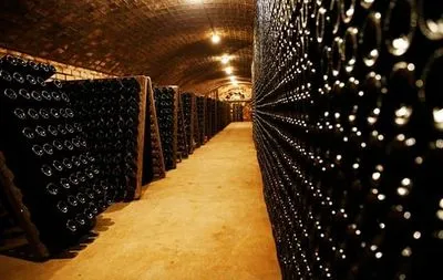 Эксперты спрогнозировали подорожание популярных сортов вин на 30%