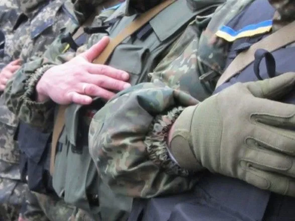 Аваков: за время войны на Донбассе погибли 232 добровольца