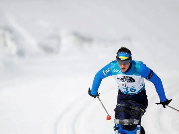 Лыжник Радь стал пятым в спринте среди сидящих на Паралимпийских играх