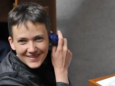 Савченко прокомментировала информацию о наличии оружия в ее сумке