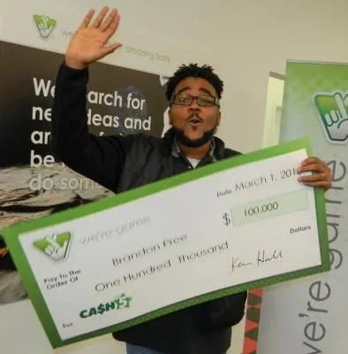 Американец выиграл 100 тыс. долл. в лотерею благодаря совету матери