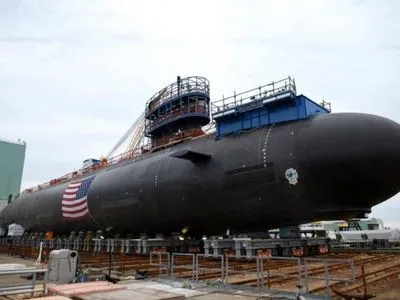 США приняли на вооружение новую атомную подводную лодку класса Virginia