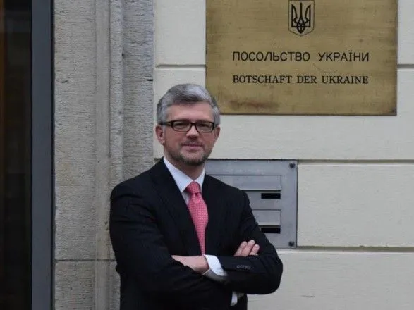 Посол Украины призвал ФРГ запретить "вояжи политических авантюристов" в аннексированный Крым