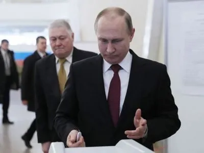 ЦВК РФ: після обробки 99% протоколів Путін набирає 76,65%