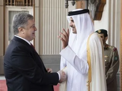 Почалась зустріч “віч-на-віч” Президента України з Еміром Катару