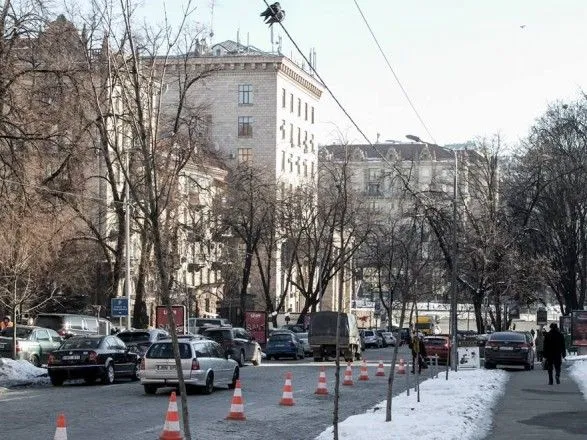 Завтра в Киеве ожидается переменная облачность, на дорогах гололедица