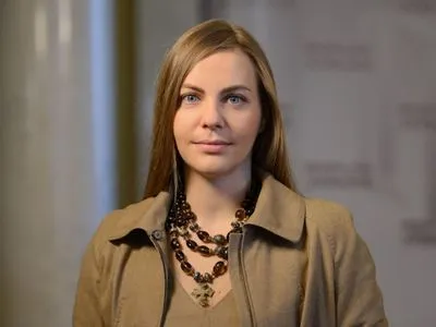 Нардеп Елена Сотник: кажется, что Савченко хочет, чтобы ее арестовали