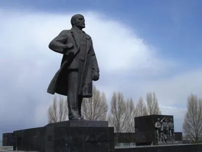 ProZorro виставили на продаж пам’ятники Леніну