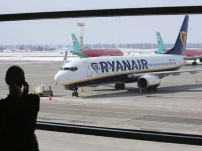 Ryanair по 10 євро: стало відомо, коли можна бронювати квитки