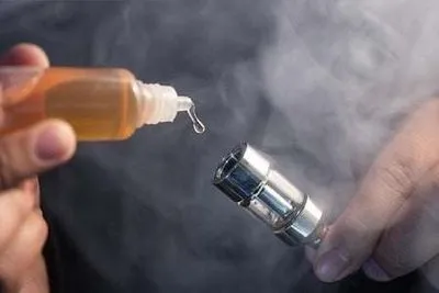 В школе Ивано-Франковска ребенок отравился жидкостью для электронной сигареты