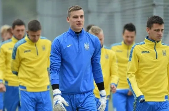 Шевченко отправил трех игроков национальной команды в молодежную сборную