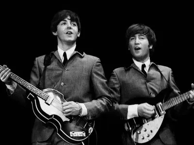 Рідкісні знімки перших гастролей The Beatles пішли з аукціону за 357 тисяч доларів