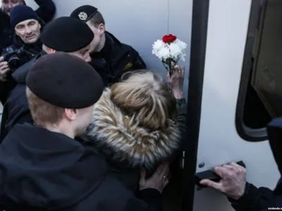 За час проведення акцій протесту у Мінську затримано до 100 осіб
