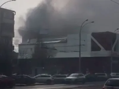 В Кемерово загорелся торговый центр, погибли 4 ребенка
