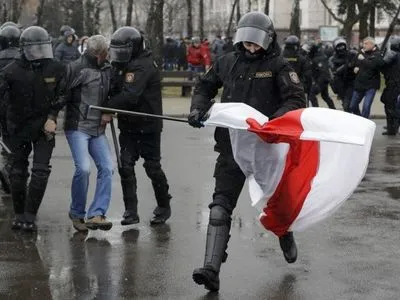 День волі: в Білорусі почались затримання активістів