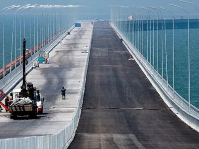 Омелян оценил убытки Украины от строительства Керченского моста