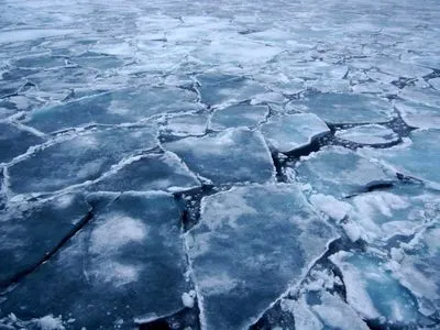 На дніпровських водосховищах очікується руйнування криги