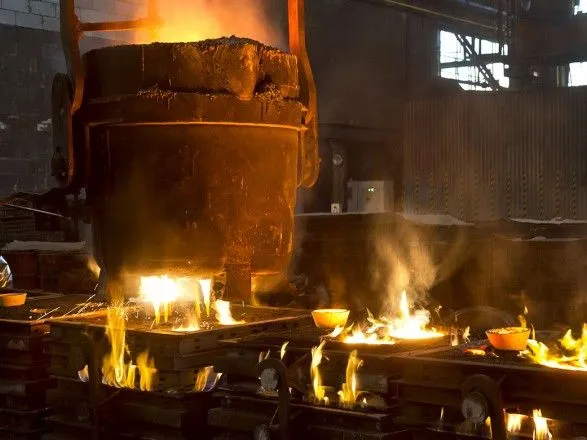 Валютні надходження від експорту товарів чорної металургії зросли на 33,5%