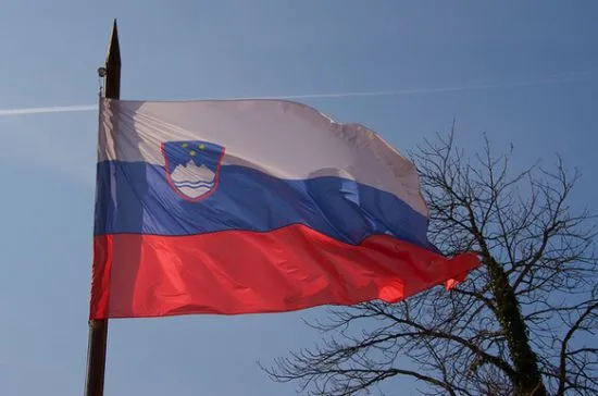 Словения отозвала своего посла в России