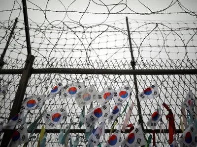 КНДР і Південна Корея домовилися провести саміт 27 квітня