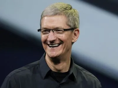 Тім Кук заявив, що Apple не загрожує скандал через витік даних, як навколо Facebook