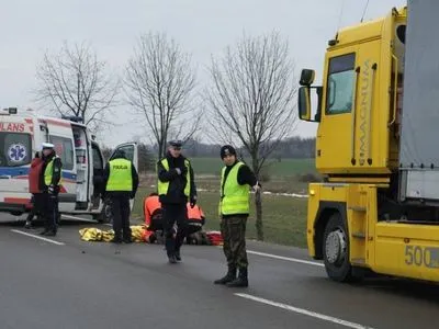 Украинец погиб в ДТП на польско-украинской границе - СМИ