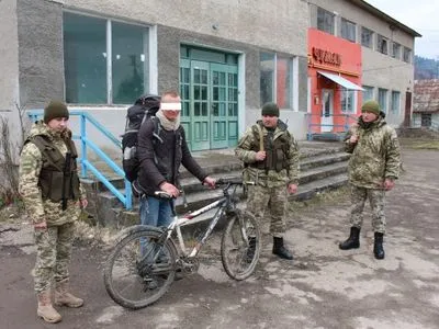 Німець-нелегал на велосипеді хотів потрапити до України