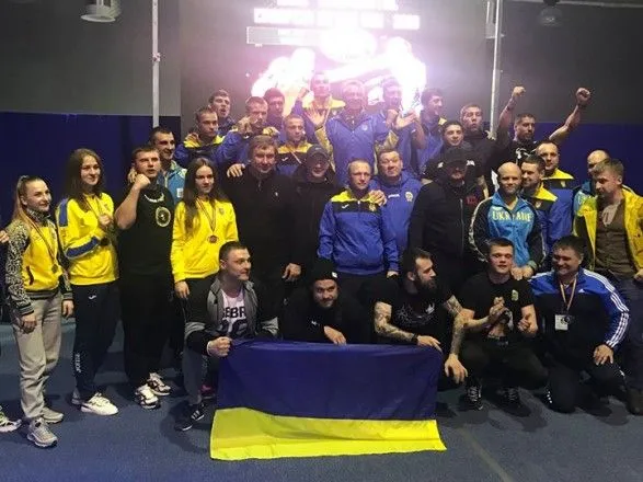 Украинские боксеры завоевали восемь медалей на молодежном ЧЕ