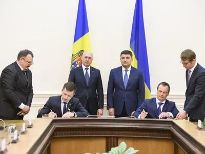 Украина и Молдова договорились синхронизировать работу энергосистем