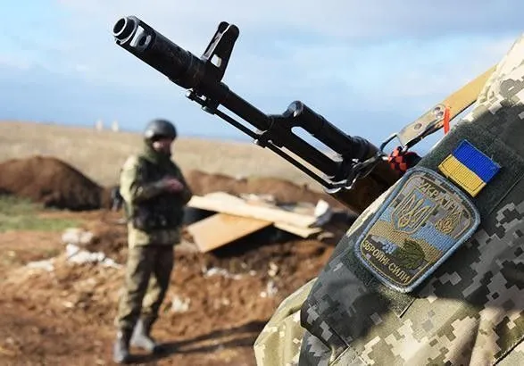 Минулої доби на Донбасі було зафіксовано 38 обстрілів позицій ЗСУ