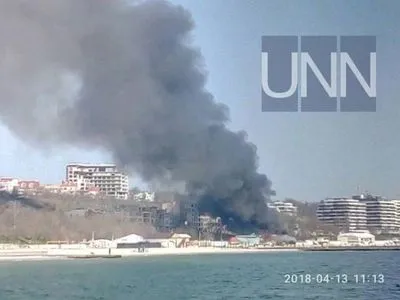 В Одесі сталася масштабна пожежа на набережній