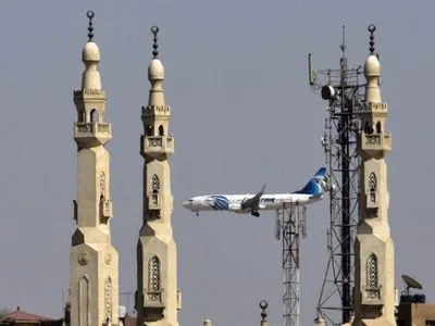 Большинство авиакомпаний прекратили полеты над Сирией