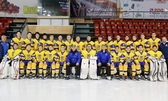 Украина победила Австрию на юниорском чемпионате мира по хоккею в Киеве