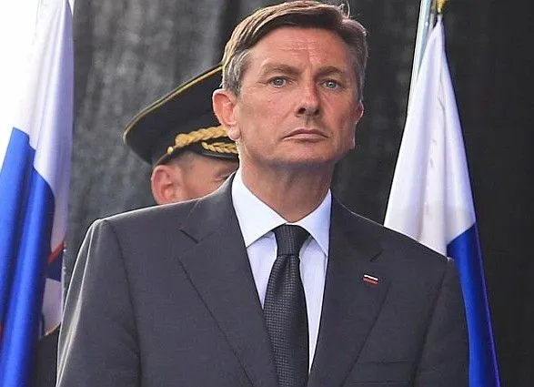 prezident-sloveniyi-rozpustiv-parlament