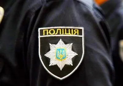Полицейского, который выстрелил в своего коллегу в Винницкой области, отстранили от службы