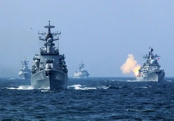 Військові кораблі РФ активізувалися біля Криму: рибалок застерегли щодо провокацій